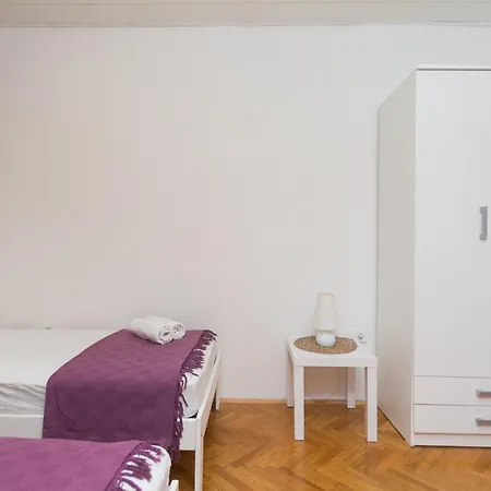 Boutique Kaja Walk To Old Town & Riva Penzion Split